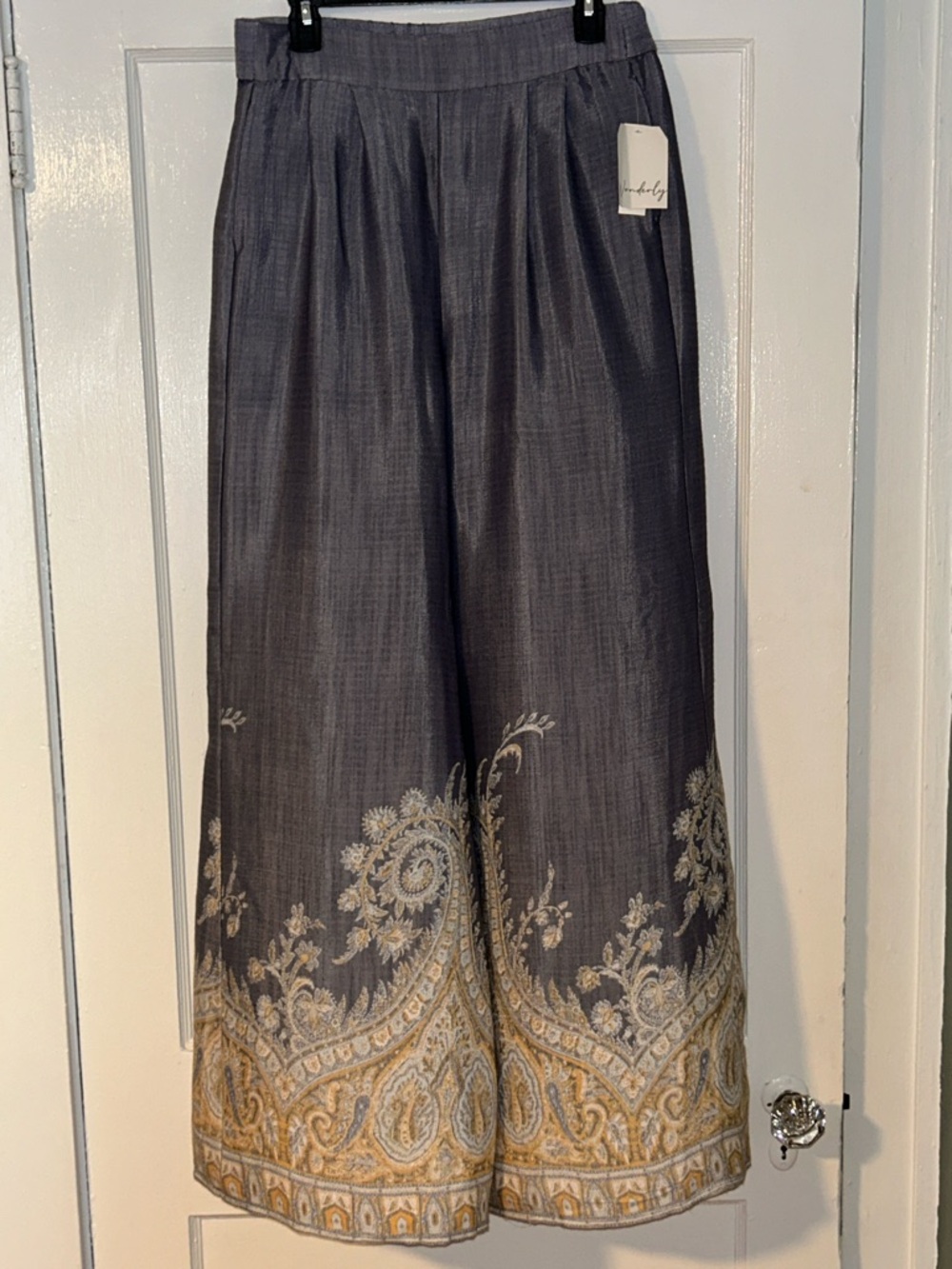 Wonderly wide leg paisley pants
